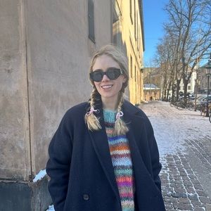 Meet your Posher, Devyn